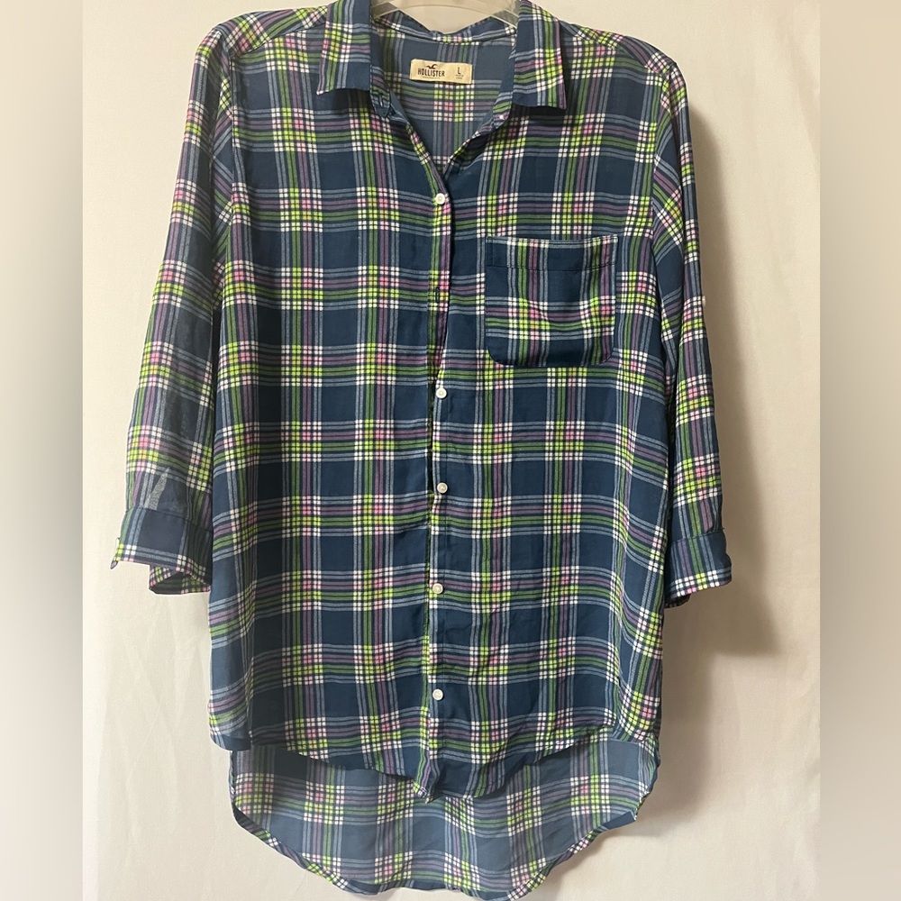Hollister Blue, Pink and Green‎ Plaid Lightweight Blouse Size Large